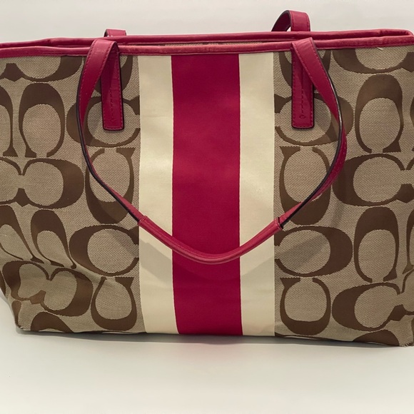 Coach Handbags - Coach Hamptons Weekend Signature Stripe Tote berry pink